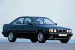 Car specs and fuel consumption for BMW 5- series E34