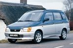 Especificaciones de coches y el consumo de combustible para Daihatsu Gran Move Gran Move