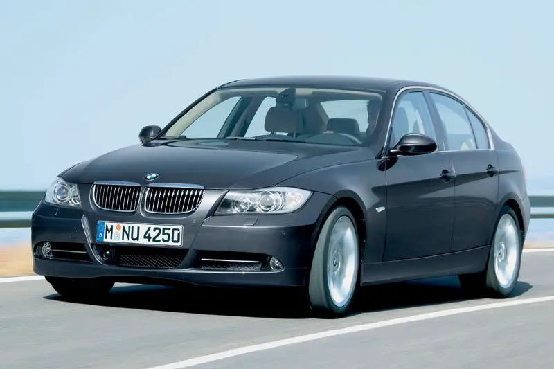 Технические характеристики и расход топлива BMW 3 Series E90 Sedan 