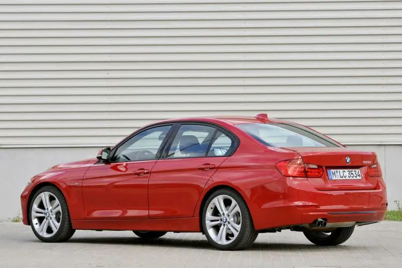 Bmw 3 Series F30 325d M Sport Edition 218 Hp Specs Consumption Review Dimensions Carsopedia Com