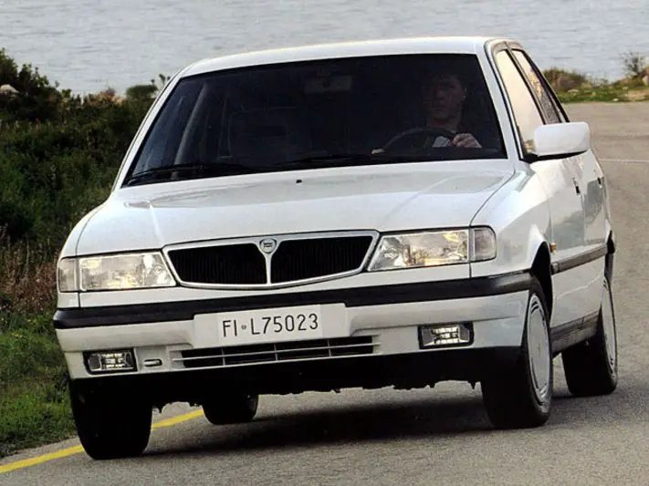 Lancia dedra. Лансия Дедра. Лянча седан 1990. Лянча Дедра 1992. Фиат Лянча Дедра.