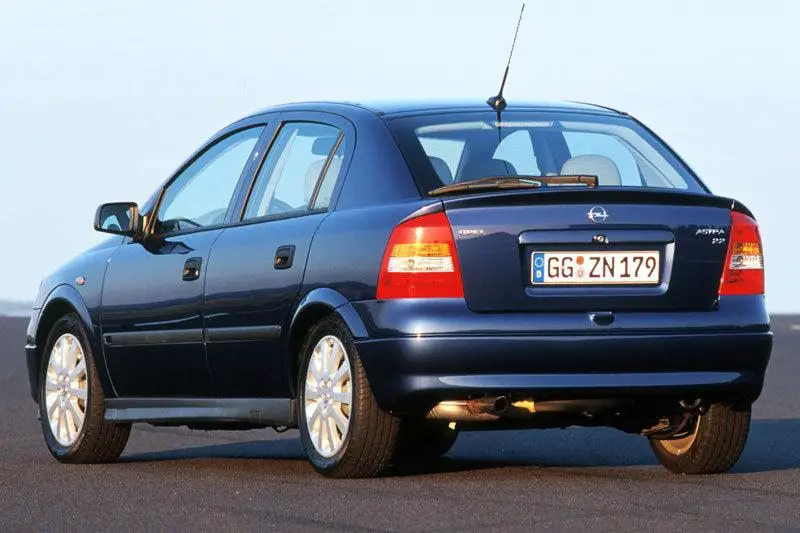 Opel Astra G 2.2 DTi-16V Elegance 2002 125 hp - specs, consumption ...