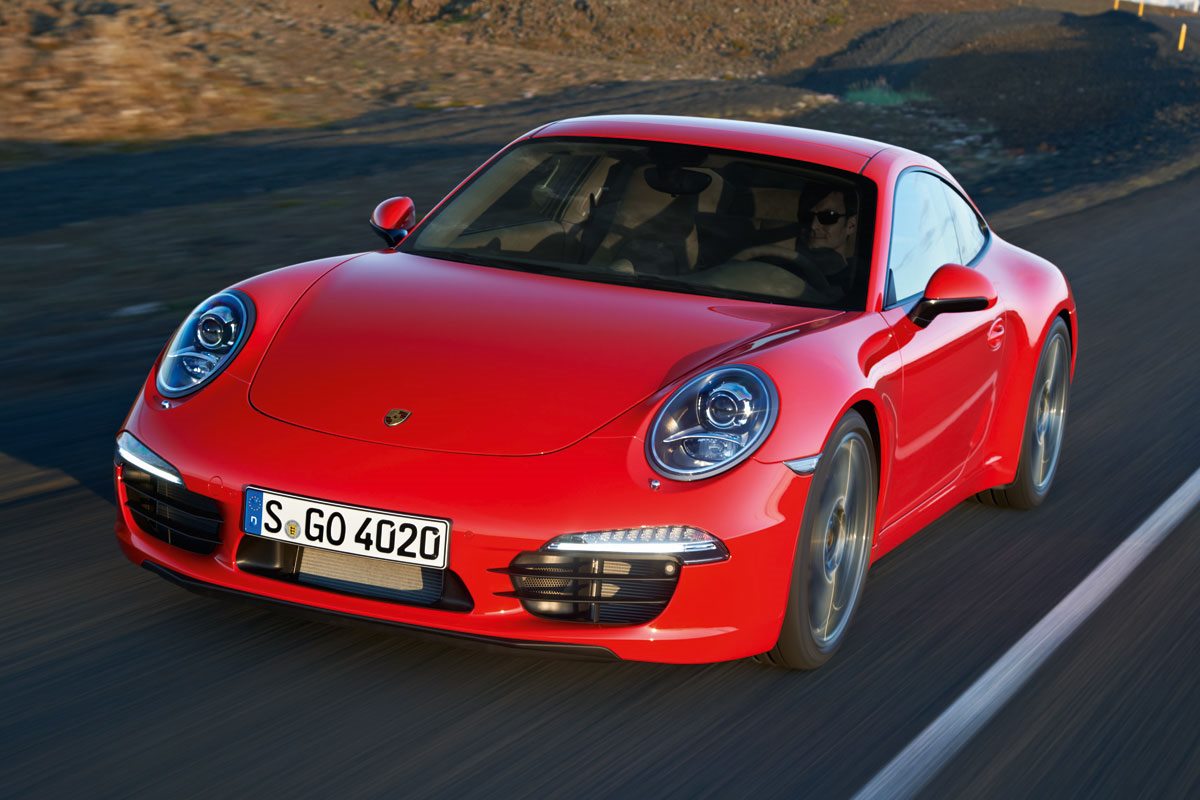 Технические характеристики и расход топлива Porsche 911 Carrera 4S 