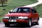 Especificaciones de coches y el consumo de combustible para Saab 900- Coupe