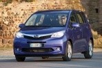 caractéristiques automobiles et la consommation de carburant pour Subaru Trezia